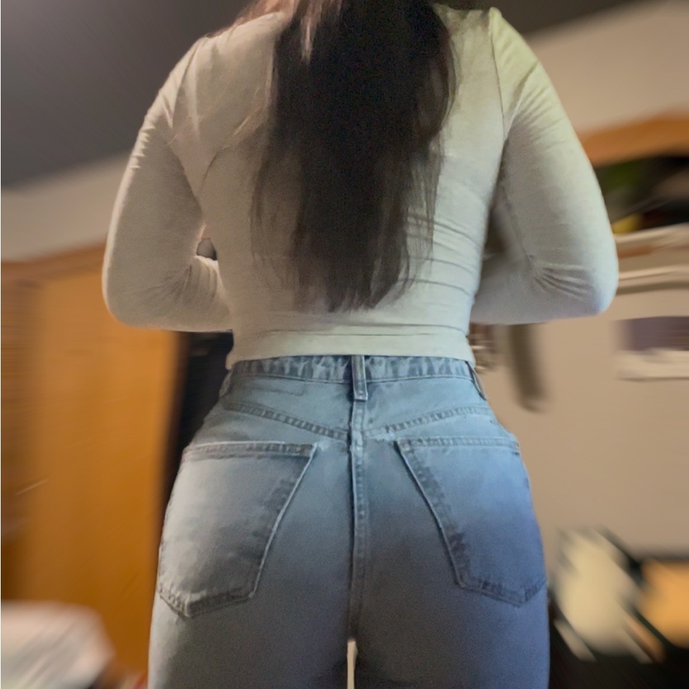 Zara Blue High rise baggy jeans with cut off bottoms